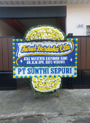 Papan Bunga Duka di Sarakan