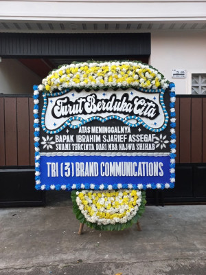Papan Bunga Duka di Sarakan
